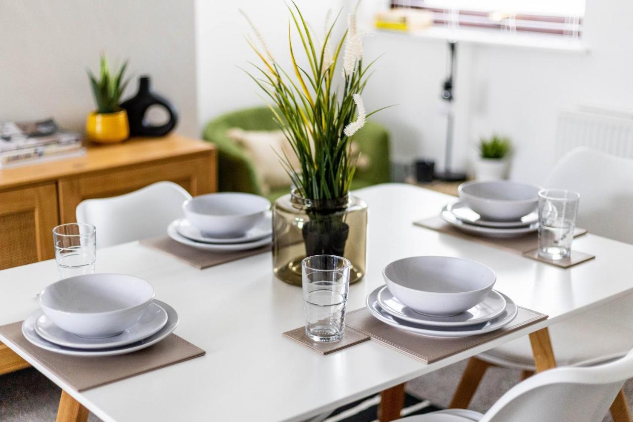 Levi Suite By Koya Homes - 3-Bedroom Home, Downtown Cardiff, Free Parking 외부 사진