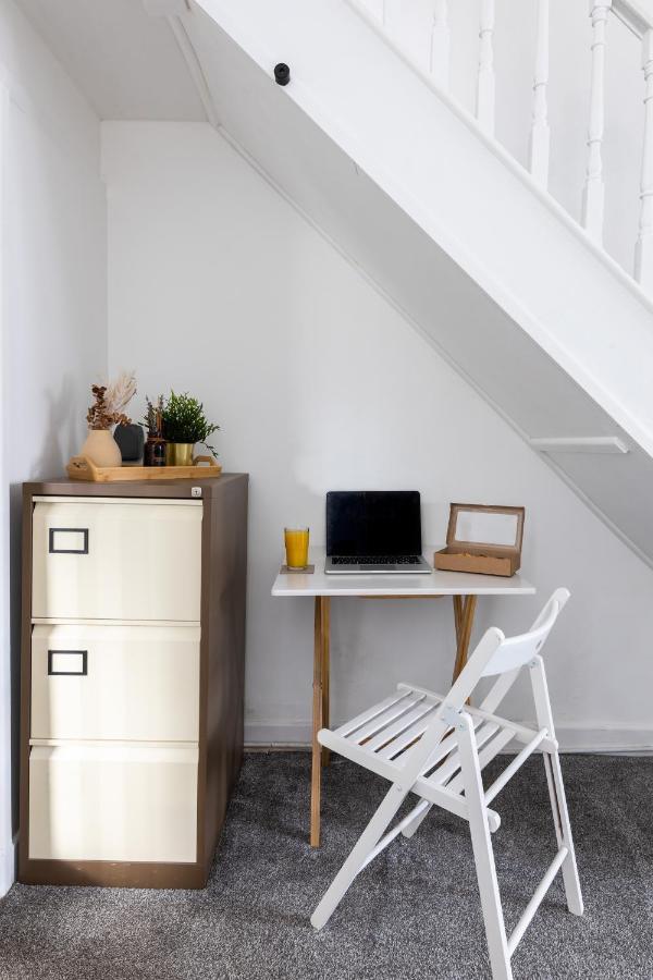 Levi Suite By Koya Homes - 3-Bedroom Home, Downtown Cardiff, Free Parking 외부 사진