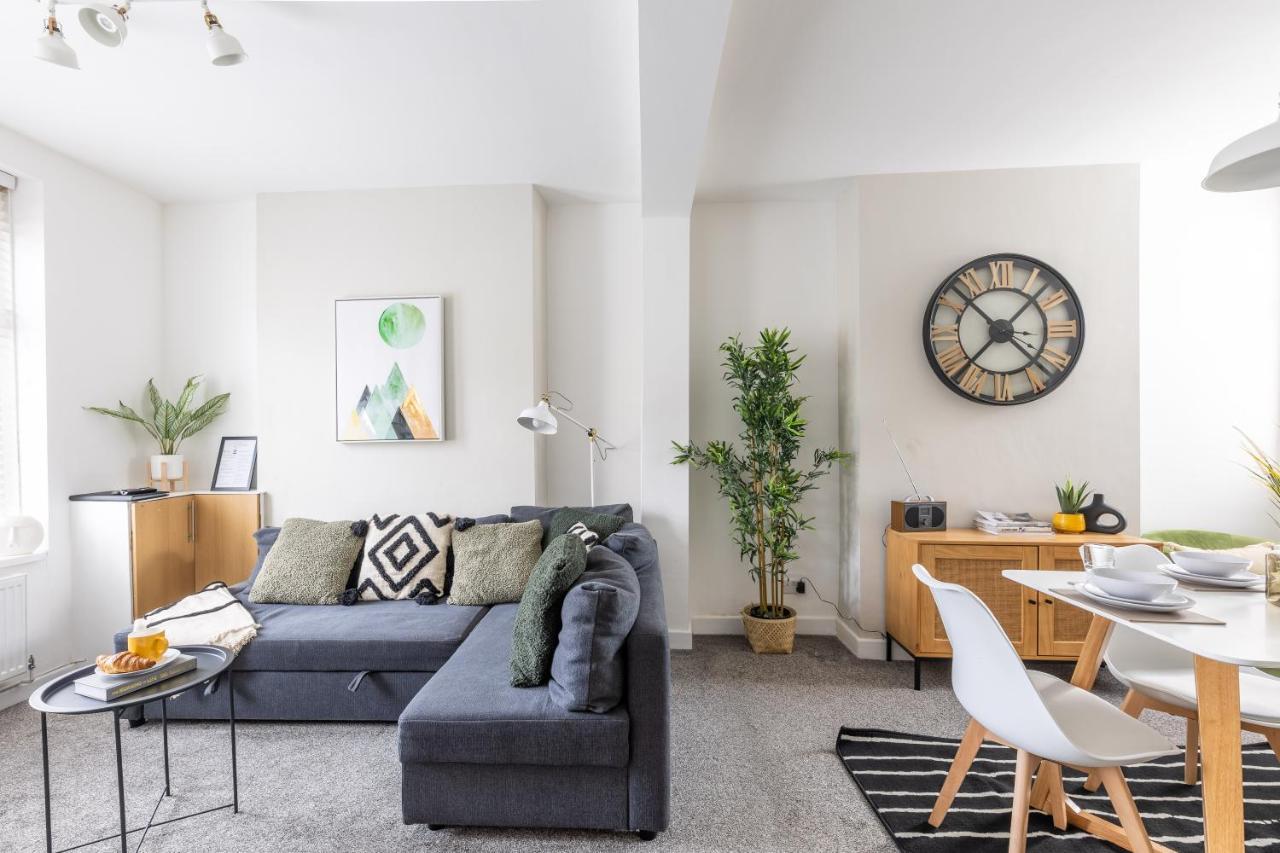 Levi Suite By Koya Homes - 3-Bedroom Home, Downtown Cardiff, Free Parking 외부 사진